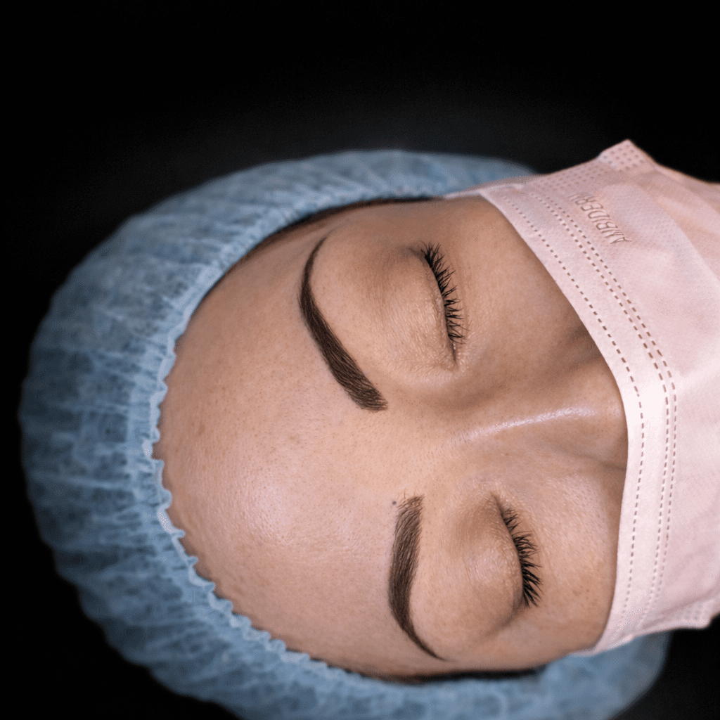 Microblading de cejas profesionales